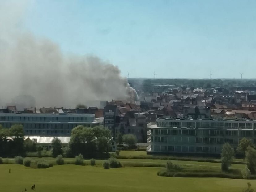 Woningbrand langs Honoré Borgerstraat in Oostende: "Niemand zwaargewond, wel bewoner naar ziekenhuis"
