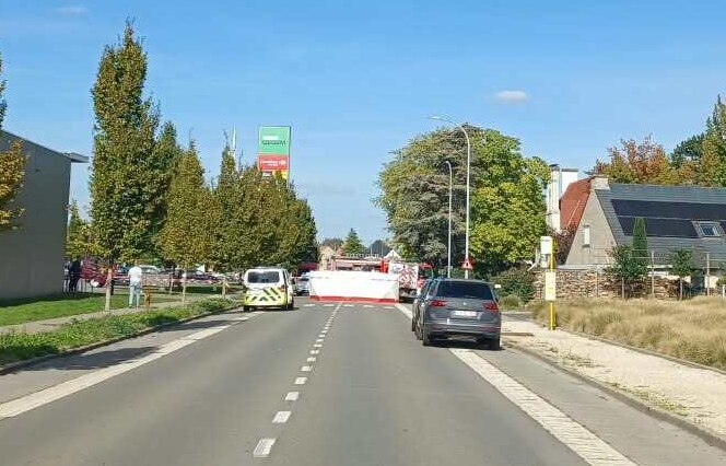 Fietser sterft na aanrijding met veegwagen van stad Izegem