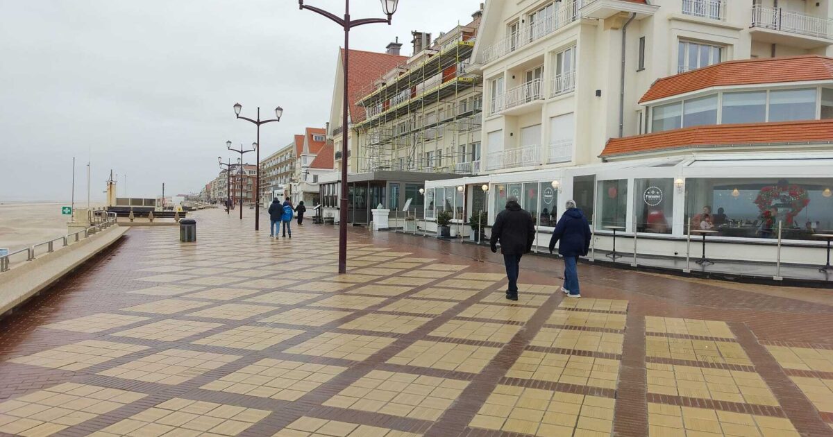 Kust One Week Slecht weer aan de kust zorgt voor gemengde gevoelens:… | Focus en WTV