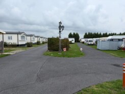 Camping Metsu