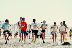 740 lopers trotseren de wind tijdens Strandloop Knokke-Heist