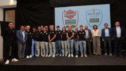 Ploegvoorstelling pauwels sauzen 1