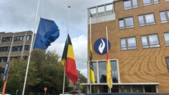 Vlaggen halfstok politie oostende