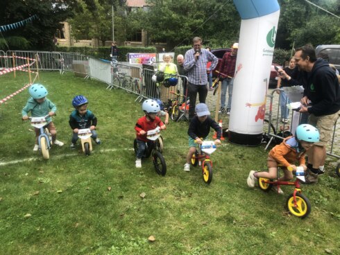 LOOPFIETSEN GEZINSBOND IEPER