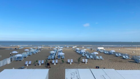 De Haan weer strand zee