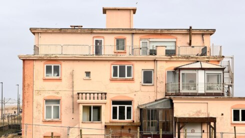 Roze Villa Oostende 01