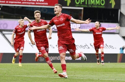 Waregem - Club NXT