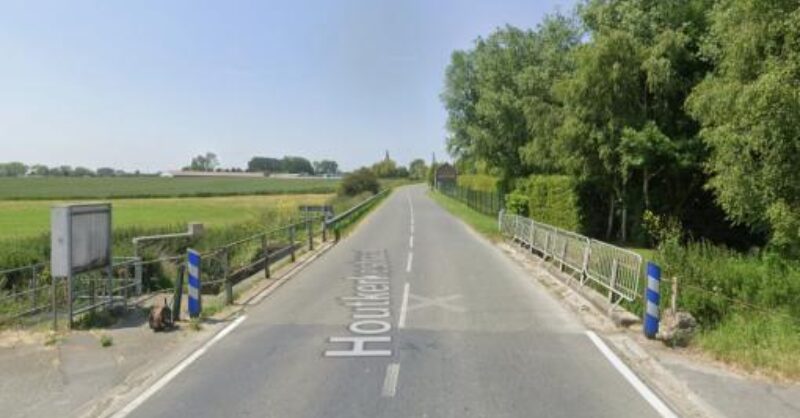 Poperinge et le département du Nord rénovent ensemble un pont frontalier