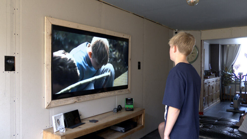 301 BB RECHTS videoclipsnellekortrijk