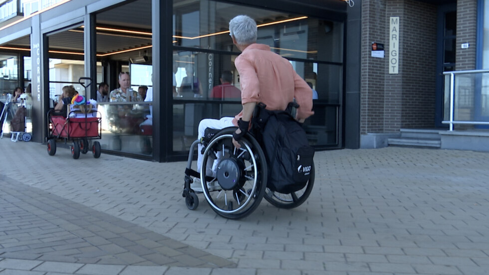 303 BB RECHTS toegankelijkheid