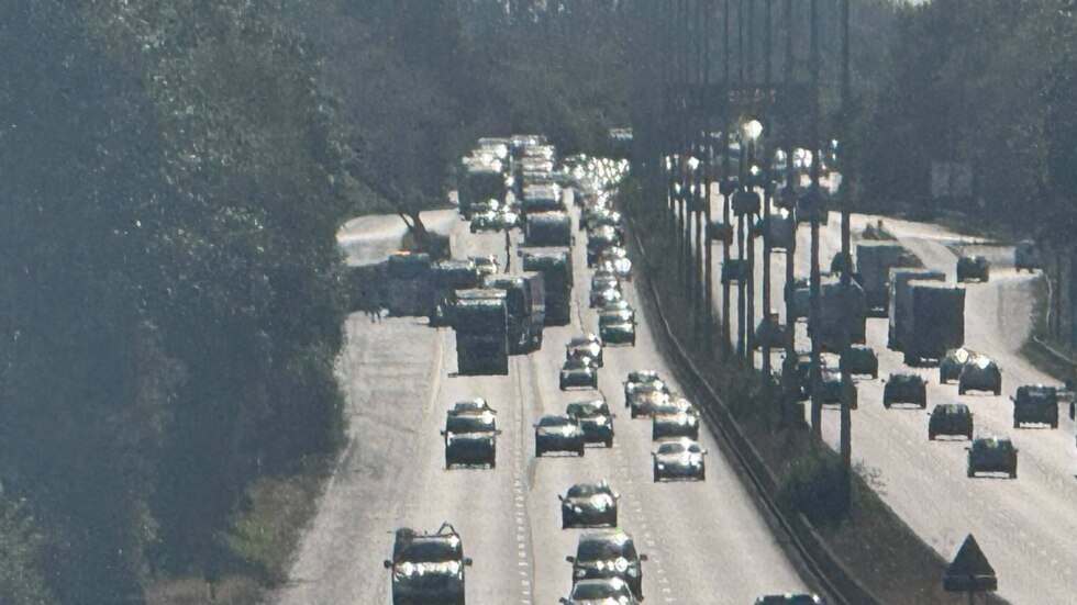 Ongeval E40 Gekantelde vrachtwagen
