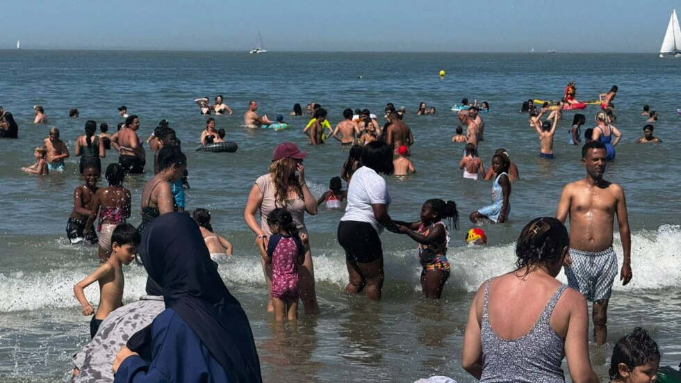 Strand BB 2