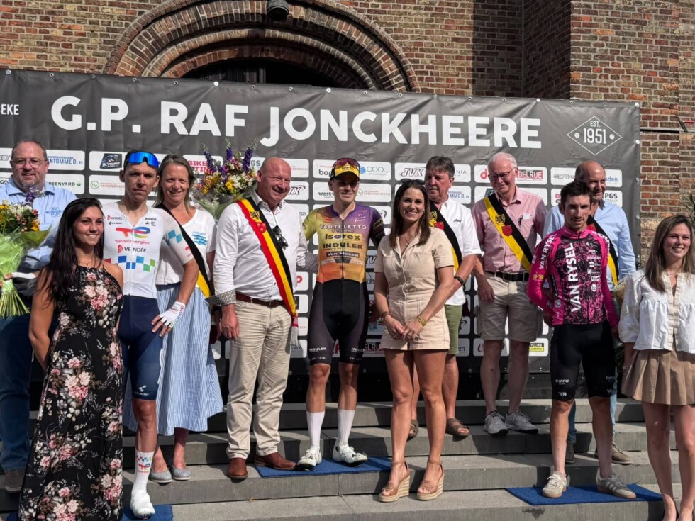 Arne Santy uit Geluwe wint 75e editie van Westrozebeke Koers