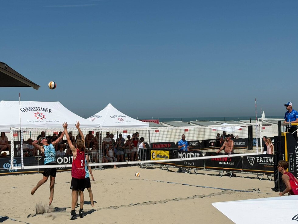 Beachvolleybal zit in de lift bij de jeugd tijdens tiendaags BK in Nieuwpoort