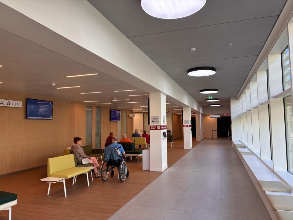 Vernieuwde vleugel geopend in AZ Delta van Torhout