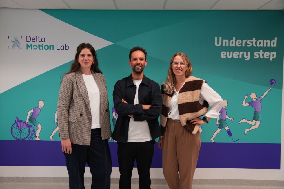 Het team van het bewegingslabo: dokter Charlotte Schepens, dokter Simon Biebouw en coordinator Tamaya Van Criekinge © AZ Delta