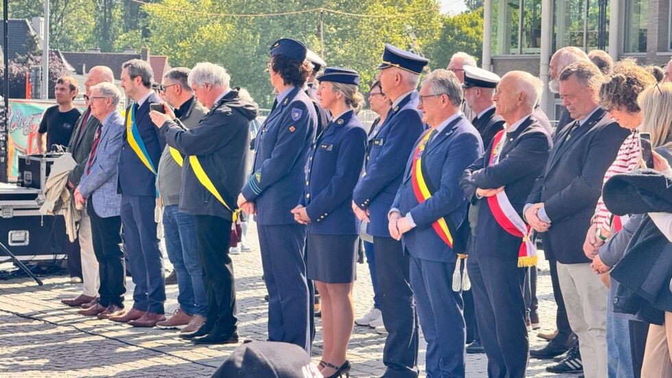 Herdenking04
