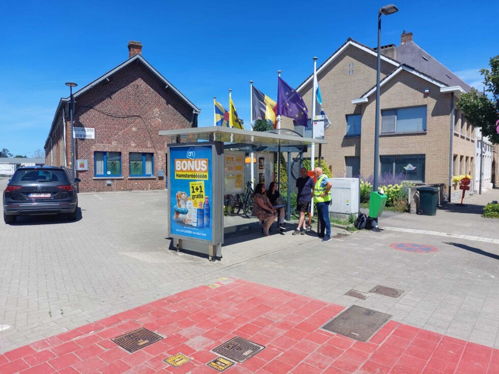 Petitieharelbeke01