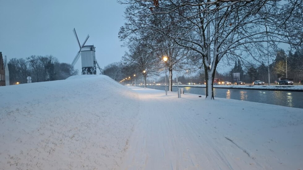Sneeuw brugge 2