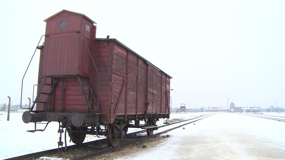 2018-01-24 00:00:00 - Zesdejaars bezoeken Auschwitz - 307_n_auschwitz2metsvo.jpg