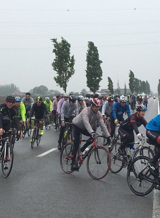 2019-05-20 00:00:00 - 200 flandriens trotseren Heirweg Classic voor het goede doel - 60355885_336064243759220_2020708990949785600_n.jpg
