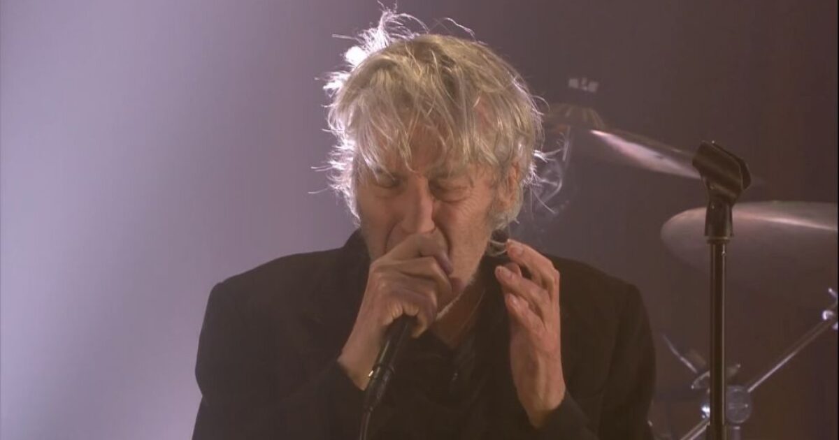 DJ 4T4 (Hof Van Commerce) stelt docu over Arno voor:… | Focus en WTV