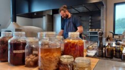 2022-09-14 00:00:00 - Kijk binnen in nieuw restaurant van Willem Hiele in Oudenburg