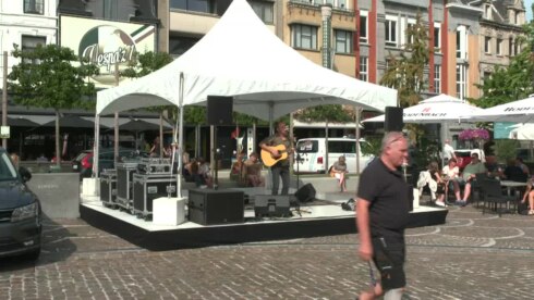 2023-09-16 00:00:00 - Goed weer lokt enthousiaste bezoekers naar Rodenbachfeesten