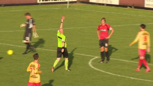 2016-08-22 00:00:00 - Winkel Sport haalt het van Ingelmunster
