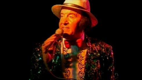 2019-11-25 00:00:00 - Retro: Eddy Wally lokt bomvolle zaal, geweldig!