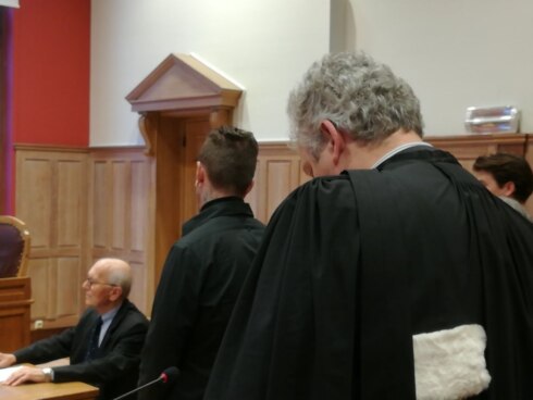 2017-12-22 00:00:00 - 15 jaar cel voor wurgen vriendin