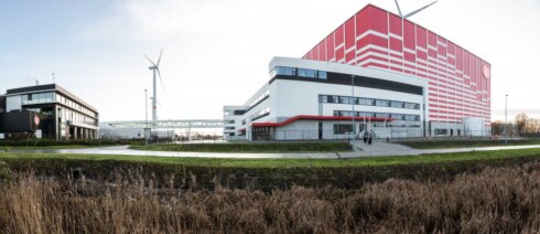 2018-01-27 00:00:00 - Poco Loco neemt hoogbouwmagazijn in gebruik
