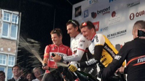 2016-08-20 00:00:00 - Fabian Cancellara is de beste in Kortrijk Koerse