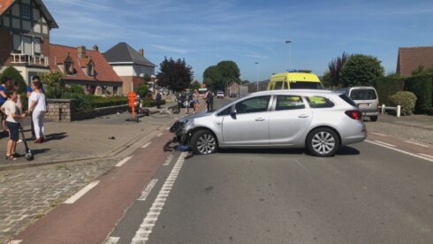 2018-06-26 00:00:00 - Motorrijder kritiek na ongeval Dudzele