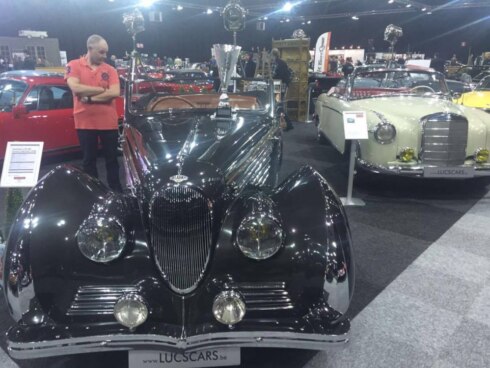 2017-11-04 00:00:00 - Oldtimer verkocht voor 1,5 miljoen euro in Waregem