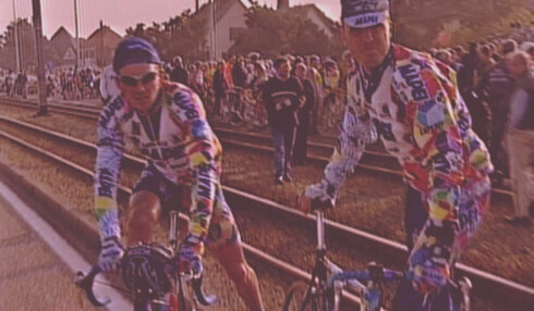 2018-04-03 00:00:00 - Retro: Mapeiploeg opgepakt tijdens Driedaagse De Panne