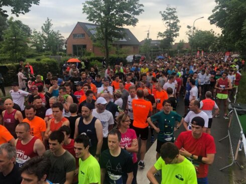 2019-06-10 00:00:00 - Meer dan 2500 sportievelingen op Kortrijk Loopt