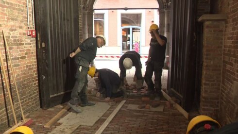2022-10-05 00:00:00 - Leerlingen 7de jaar Restauratie Bouw aan de slag werven in Brugge
