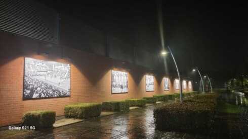 2023-08-26 00:00:00 - Sporthal Schiervelde opgefleurd met fotomuur