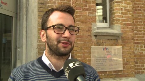 2016-10-04 00:00:00 - Erkend vluchteling Mohammed start nieuw leven op in Oostende