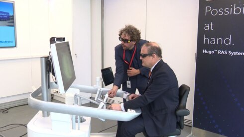 2022-04-22 00:00:00 - Topdokters volgen internationaal congres over robotchirurgie