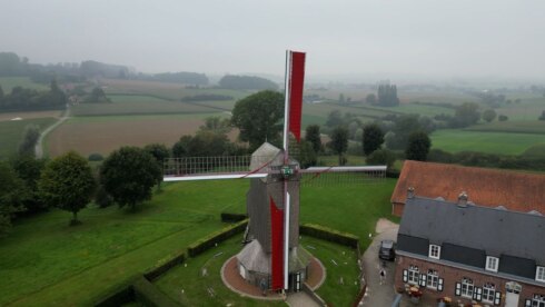 2023-09-17 00:00:00 - West-Vlamingen laten Franse windmolen draaien