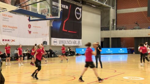 2021-01-24 00:00:00 - Efficiënte Spurs nemen scalp van Waregem