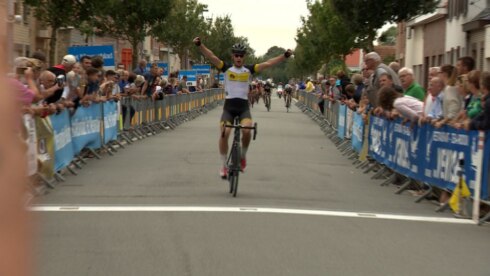 2016-09-04 00:00:00 - Tom Goovaerts wint de Moeren Classic