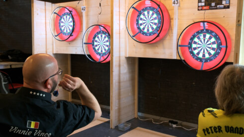 728 BB dartstielt