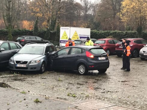 2018-12-01 00:00:00 - Ongeval eist zware tol: dode en slachtoffer in levensgevaar