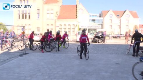2018-02-25 00:00:00 - Fietsers laten zich wijden