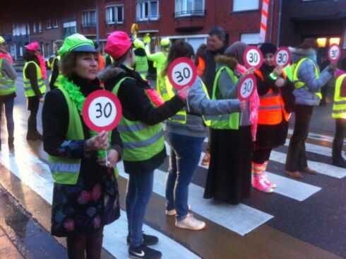 2018-02-07 00:00:00 - School voert weer actie voor veilige oversteekplaats