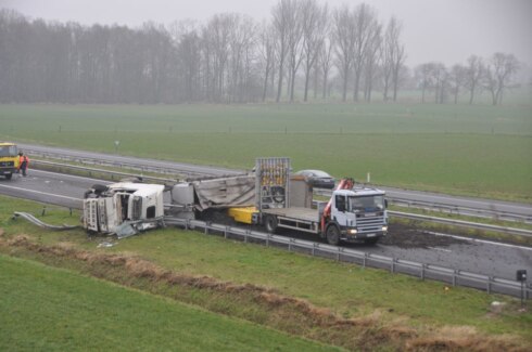 2018-01-12 00:00:00 - Lange file door ongeval op de E403 in Torhout