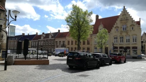 2019-04-26 00:00:00 - Vechtersbazen Veurne blijven in cel, slachtoffer stabiel
